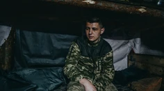 Ukrajina sa snaží získať späť mužov, ktorí sú bojaschopní a odišli do zahraničia. Poľsko a Litva chcú pomôcť