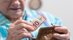 Dôchodcovia dostanú vianočný príspevok necelých 13 eur