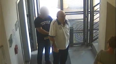 Kamera nasnímala, ako ho okradli. Z ďalších informácií vás asi porazí