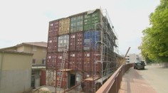 Pod Nitrianskym hradom vyrastá čierna stavba. Zákon je ale deravý