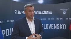 Šéf SNS chce zmeniť systém volebných krúžkov. Volá po sprísnení pravidiel, vlastný návrh by mu však nepomohol