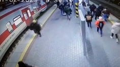 Trnavčanka chcela v poslednej chvíli nastúpiť na vlak. Dvere ju zachytili za nohu a ťahali desiatky metrov