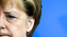 Facka pre Merkelovú. CDU v krajinských voľbách prepadlo