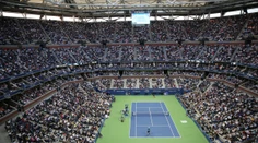 Tohtoročné US Open obklopili banery s číslom 50. Ide o významné výročie