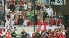 Ponúkame vám reakcie na našu trpkú prehru s Anglickom