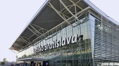 Bratislavské letisko sprísňuje bezpečnostné opatrenia