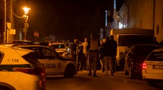 Otec neverí, že za útokom je jeho syn. Polícia je o identite strelca presvedčená, podobne to vidí aj minister Naď