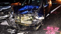 Pri nehode zahynula dcéra, v nemocnici za ňou odišla aj mama. Večerná hromadná nehoda má dve obete