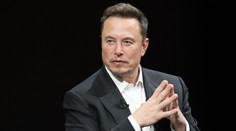 Musk odmieta, že by ruskej armáde poskytoval prístup k službe Starlink. Na kľúčovú otázku však neodpovedal