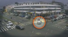 Hrozivá nehoda na videu: Auto vpálilo do skupiny detí, zázrakom sa im nič vážne nestalo