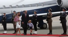 Kate a William sú len kúsok od našich hraníc. Prišli aj s deťmi