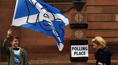 Škóti rozhodujú o samostatnosti, štáb TV Markíza je pri tom