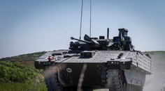 Šesť miliárd môže skončiť v koši. Malo to byť najmodernejšie bojové vozidlo Európy, no sa stalo nočnou morou posádky