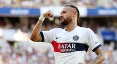 Nielen Messi a Mbappé. Škriniar môže pred novou sezónou prísť aj o ďalšiu superhviezdu v tíme