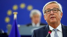 Rakúski lídri odmietli Junckerovu víziu o rozšírení eurozóny na východ