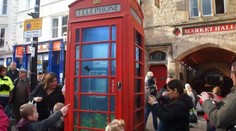 Staré telefónne búdky ako akvárium? Prečo nie?