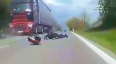 VIDEO: Desivá zrážka. Motorkárovi pri Veľkom Krtíši do cesty vletela lesná zver