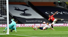 Tottenham v šlágri kola remízoval s Manchestrom United, Norwich prehral so Southamptonom