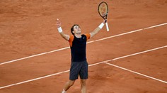 Čo nevyšlo vlani proti Nadalovi, môže teraz proti Djokovičovi. Ruud mieri do finále Roland Garros