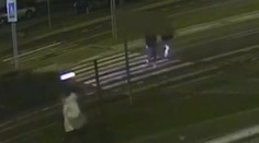 Vodič na priechode v Bratislave zmietol dve mladé ženy: Polícia zverejnila VIDEO