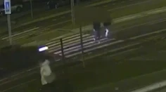 Vodič na priechode v Bratislave zmietol dve mladé ženy: Polícia zverejnila VIDEO