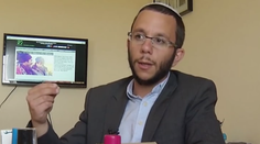 Rabín si založil biznis. Neuveríte, komu predáva svoj kontroverzný tovar