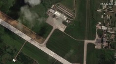 Z letiska na Tonge odpratali sopečný popol. Už môže prijímať lietadlá s humanitárnou pomocou