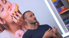 Zajedáte stres? Emočné jedenie môže mať korene už v detstve