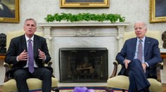 Biden a McCarthy nedosiahli dohodu o zvýšení dlhového stropu
