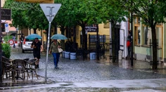 Meteorológovia hlásia výrazný zvrat. Horúčavy vystrieda prudké ochladenie