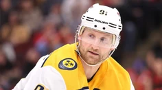 VIDEO: Stamkos si ukončil dlhé bodové suchoty skvelým výkonom. Dosiahol na jubilejnú métu