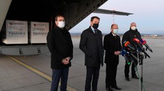 Minister financií I. Matovič tvrdí, že Sputnikom sa môžu očkovať aj ľudia nad 60 rokov