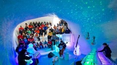 Hudba, z ktorej mrazí: Kapela hrá na nástrojoch z ľadu