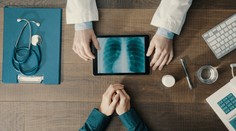 Nová hrozba pre zdravie? Vedci odhalili možné prepojenie medzi mikroplastmi a rakovinou