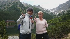 Narodila sa bez rúk, no maľuje krásne nohami. Tribula ich trochu potrápil v Tatrách