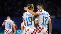 Chorváti sa prebojovali na Euro, Wales bude musieť ešte bojovať. Francúzi stratili prvé body