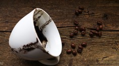 Nevyhadzujte usadeniny z kávy! Poradíme vám, ako ich využijete v domácnosti a pri kráse