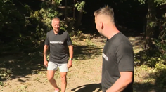 Náš kolega sa pripravuje na preteky horských nosičov. Takto vyzerá jeho tréning s Marošom Molnárom