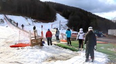 Väčšinu Slovenska čakajú biele Vianoce. Meteorologička prezradila, koľko centimetrov snehu napadne (rozhovor)