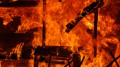 V amazonskom pralese zaživa upálili ženu obvinenú z čarodejníctva