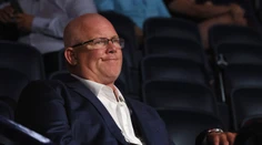 Bol jedným z najlepších priateľov Pavla Demitru. Bývalý hviezdny útočník NHL sa dočká obrovskej pocty