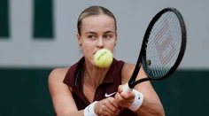 Rýchly koniec Slovákov na Roland Garros. Po vypadnutí Schmiedlovej už v singli nemáme zastúpenie