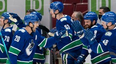 Vancouver rozdrvil Ottawu 7:1, premiérový hetrik Suttera