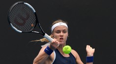 Schmiedlová nestačila v 2. kole dvojhry na Jabeurovú 3:6, 2:6