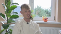 Lukáš trpí zriedkavým ochorením, ktoré mu ovplyvňuje kvalitu života. Zdravotná poisťovňa mu odmieta preplatiť liečbu