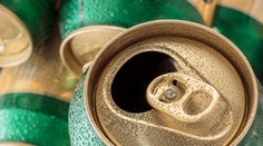 Čierny rok pre české pivo: Viac sa pije doma ako v krčmách