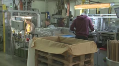 Fabriky ničia vysoké účty za energie. Za elektrinu platia aj trikrát viac