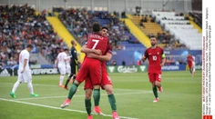 Slováci stále žijú! Portugalci síce vyhrali, ale na postup to nestačí
