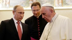 Pápež vyzval Putina, aby vyvinul úsilie na dosiahnutie mieru na Ukrajine