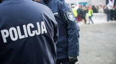 Útočník s nožom v nákupnom centre v Poľsku sa priznal